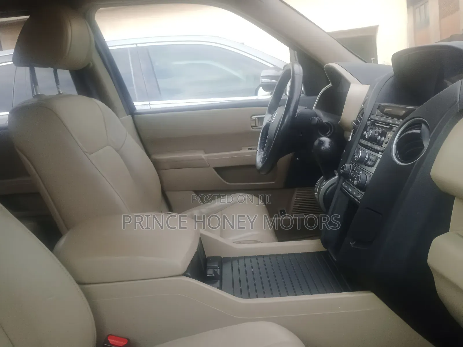 Honda Pilot 2013 Red