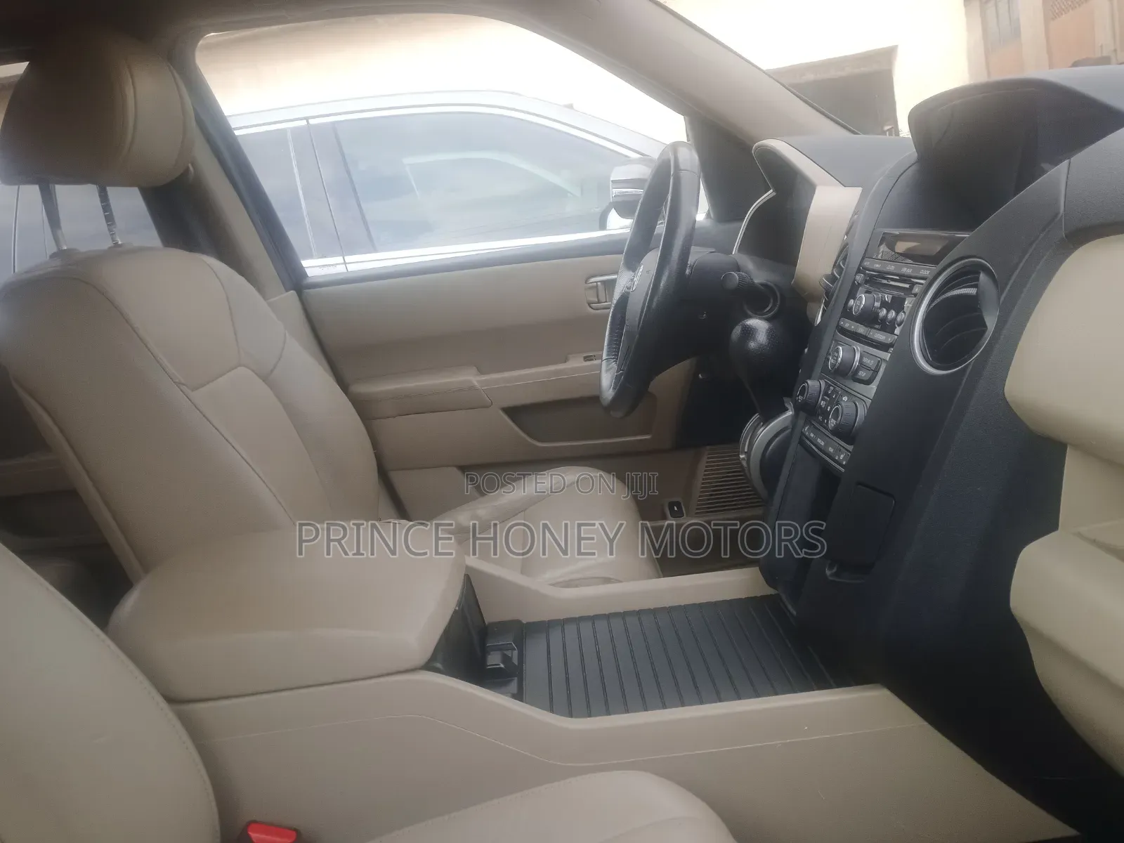Honda Pilot 2013 Red