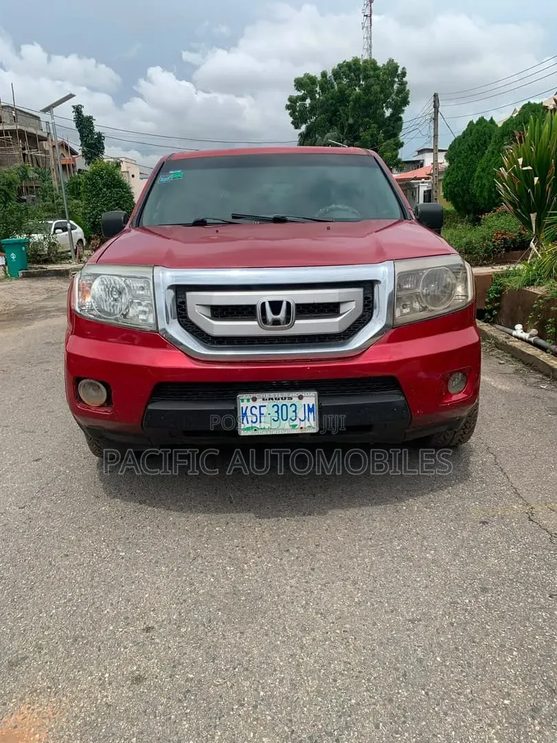 Honda Pilot 2010 Red
