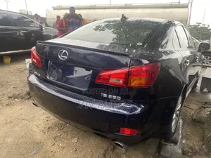 Lexus IS 250 2008 Blue