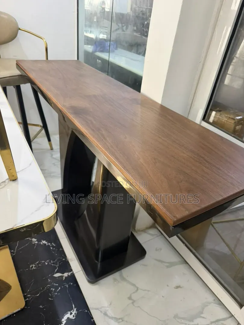 Luxury Console Table