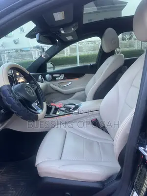 Mercedes-Benz C400 2016 Black