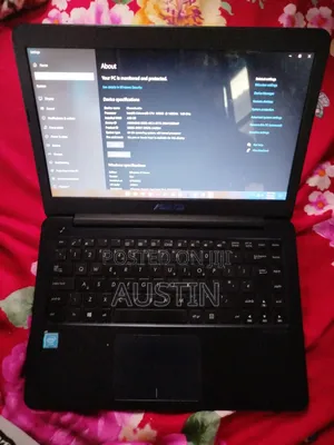 Laptop Asus 4GB Intel HDD 320GB