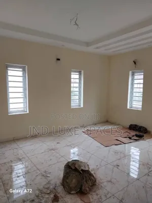 3bdrm Apartment in Obafemi-Owode for sale