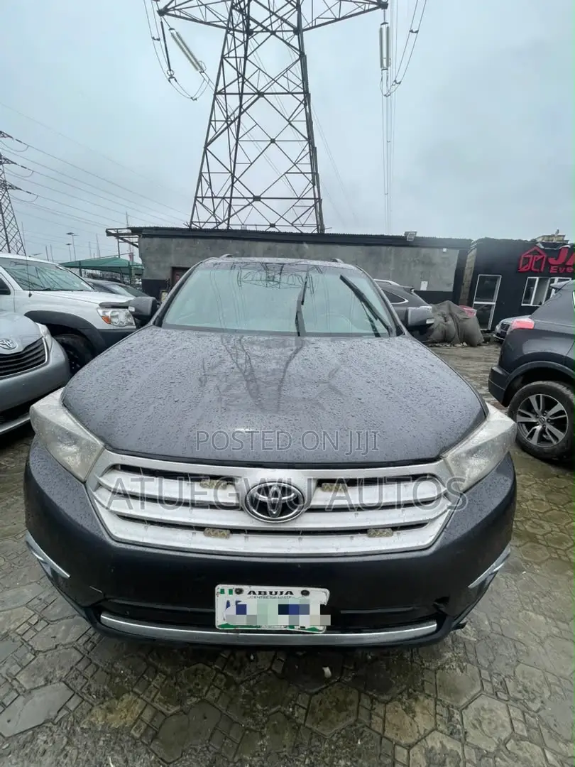 Toyota Highlander 2011 Gray