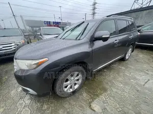 Toyota Highlander 2011 Gray