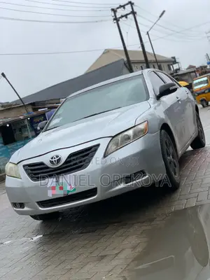 Toyota Camry XLE 4dr Sedan (2.4L 4cyl 5A) 2007 Silver