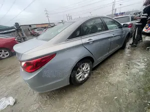 Hyundai Sonata 2012 Blue