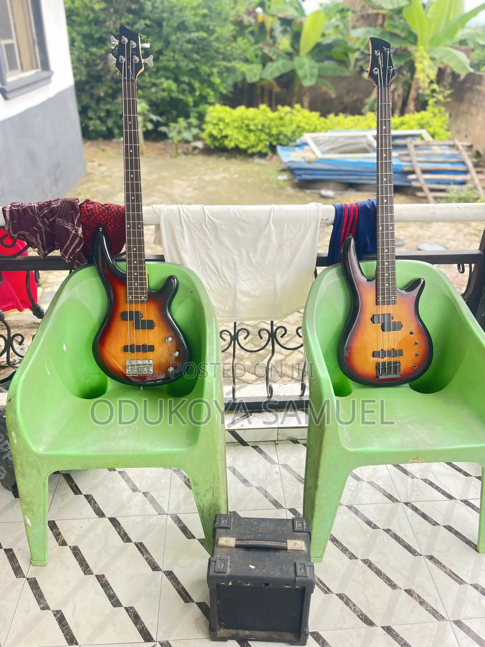 Gipson Professional Guiter