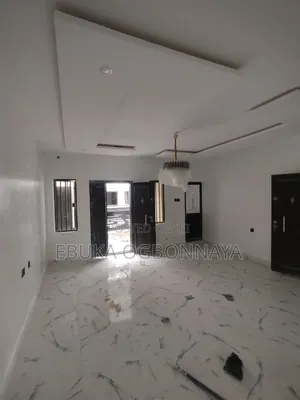 2bdrm Block of Flats in Sars Road, Obio-Akpor for rent