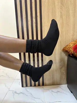 Slouch Scrunchie Socks