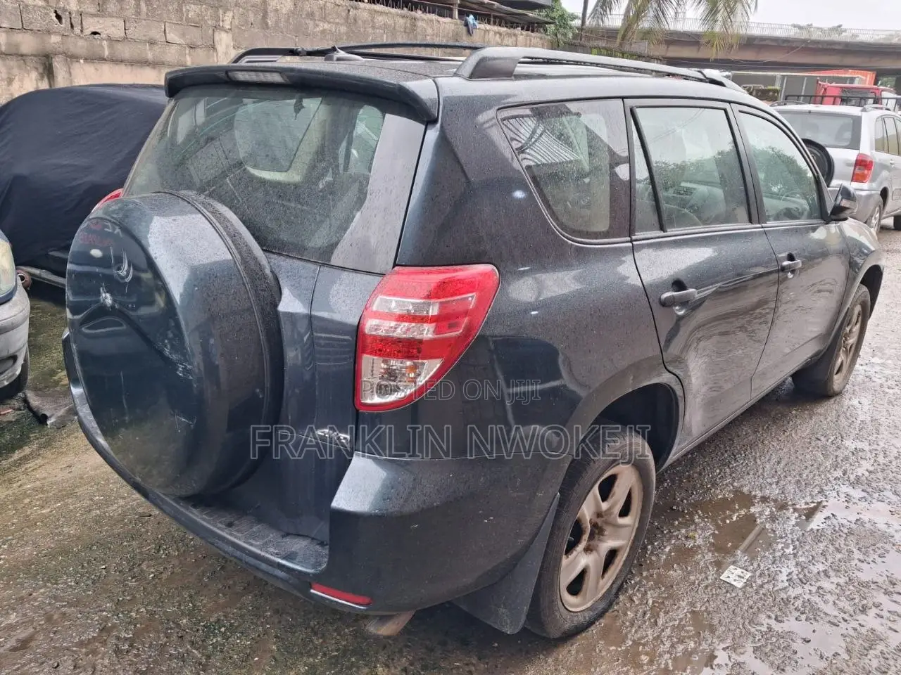 Toyota RAV4 2011