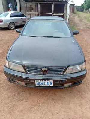 Nissan Maxima QX 1998 Blue
