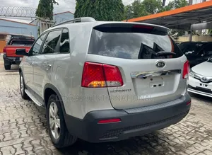 Kia Sorento EX 2013 Silver
