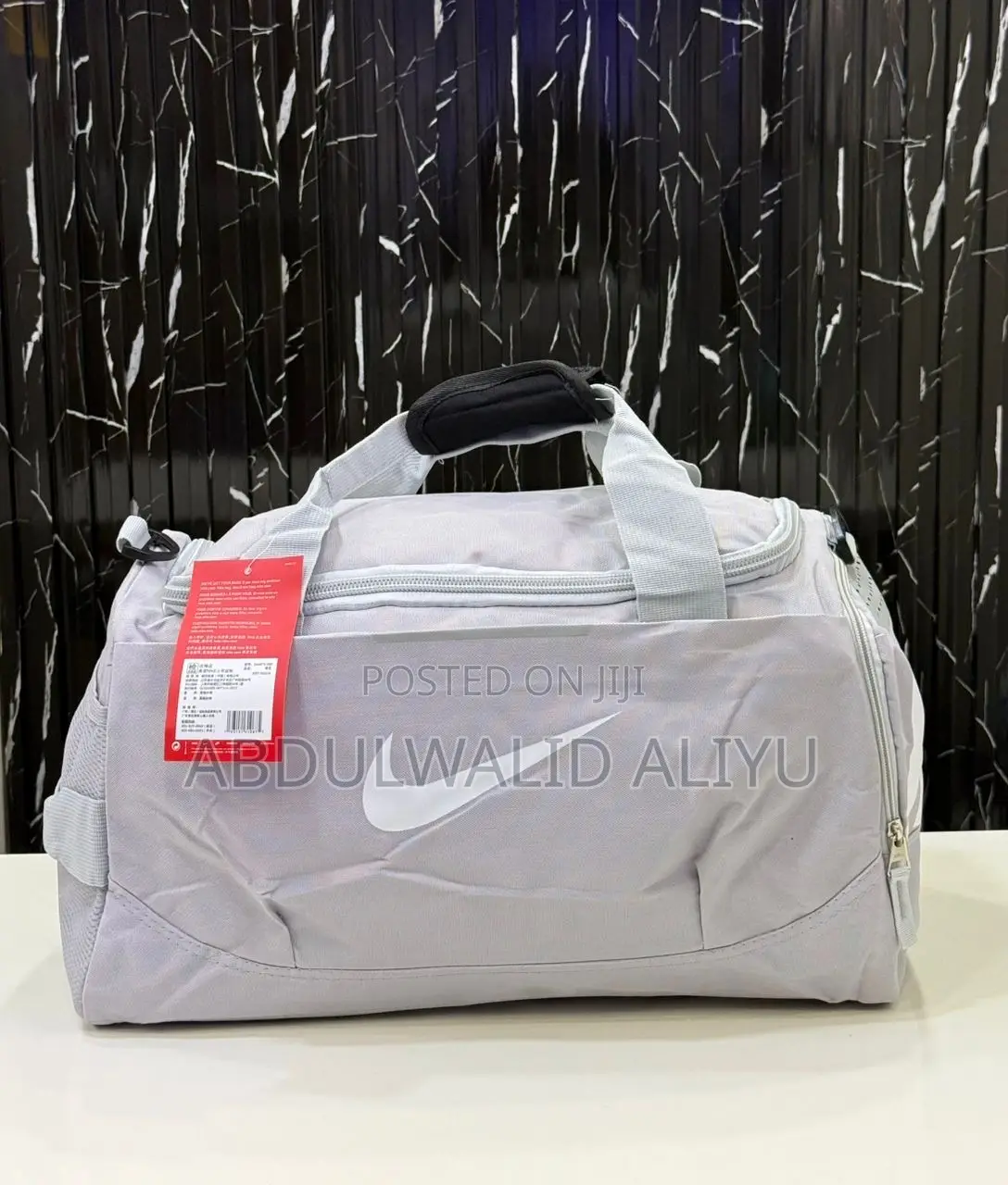 Traveling Bag