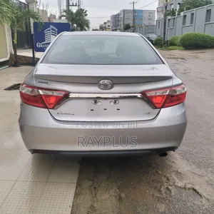 Toyota Camry 2017 Silver