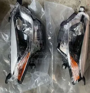 Head Light for Toyota Corolla 2014 Model