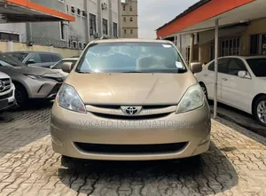 Toyota Sienna XLE Limited 4WD 2008 Gold