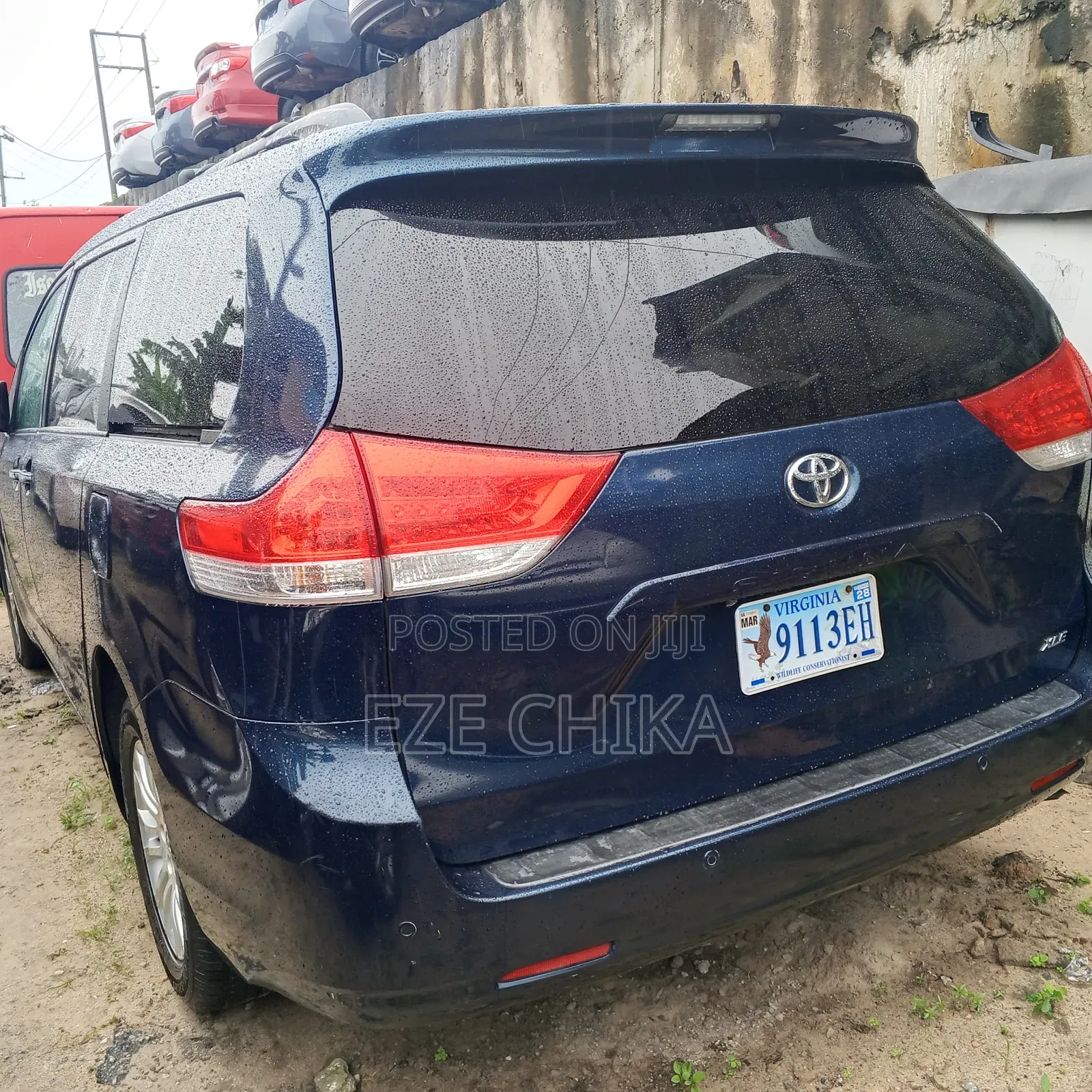 Toyota Sienna 2013 Blue