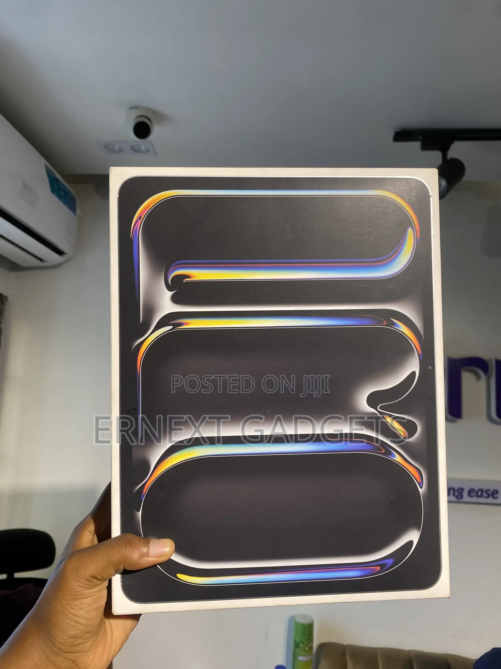 New Apple iPad (2025) 128 GB Black
