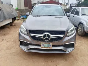 Mercedes-Benz GLE-Class 2016 Blue