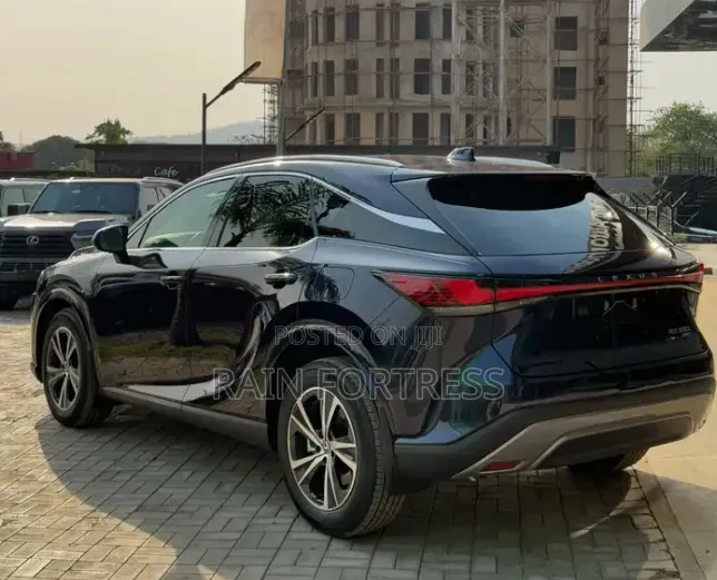 Lexus RX 2023 Blue