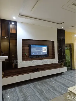 Standard TV Console