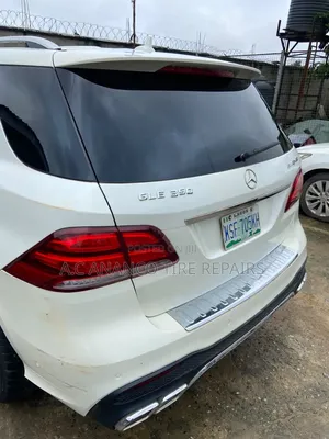 Mercedes-Benz GLE-Class 2017 White