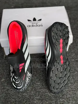 Predator Football Boots