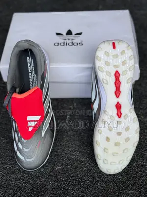 Predator Football Boots