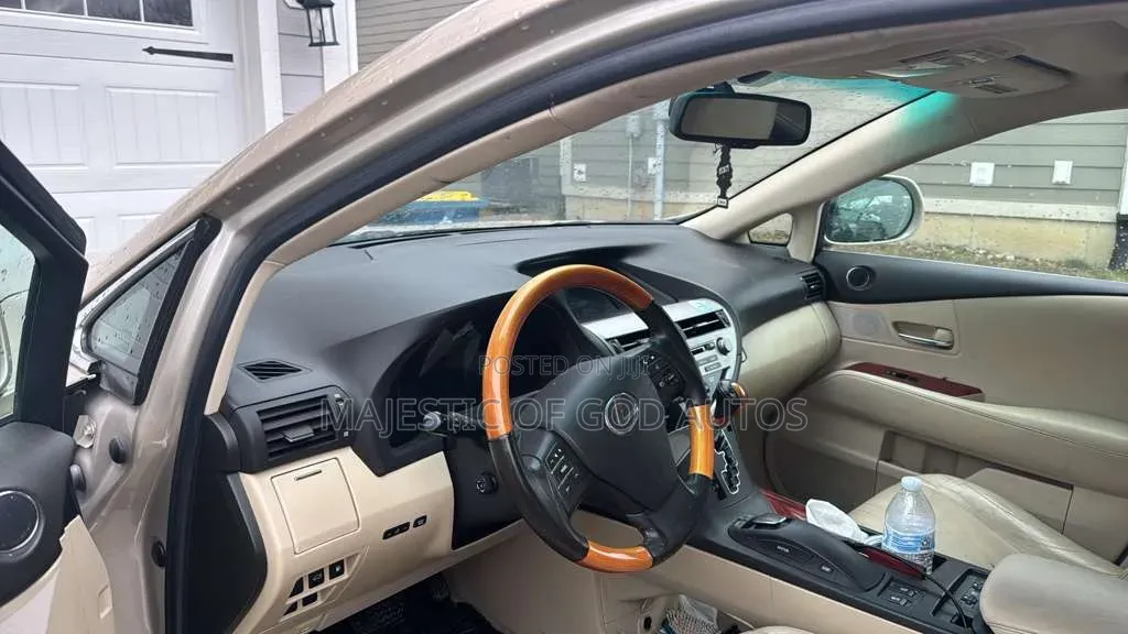 Lexus RX 2012 Gold