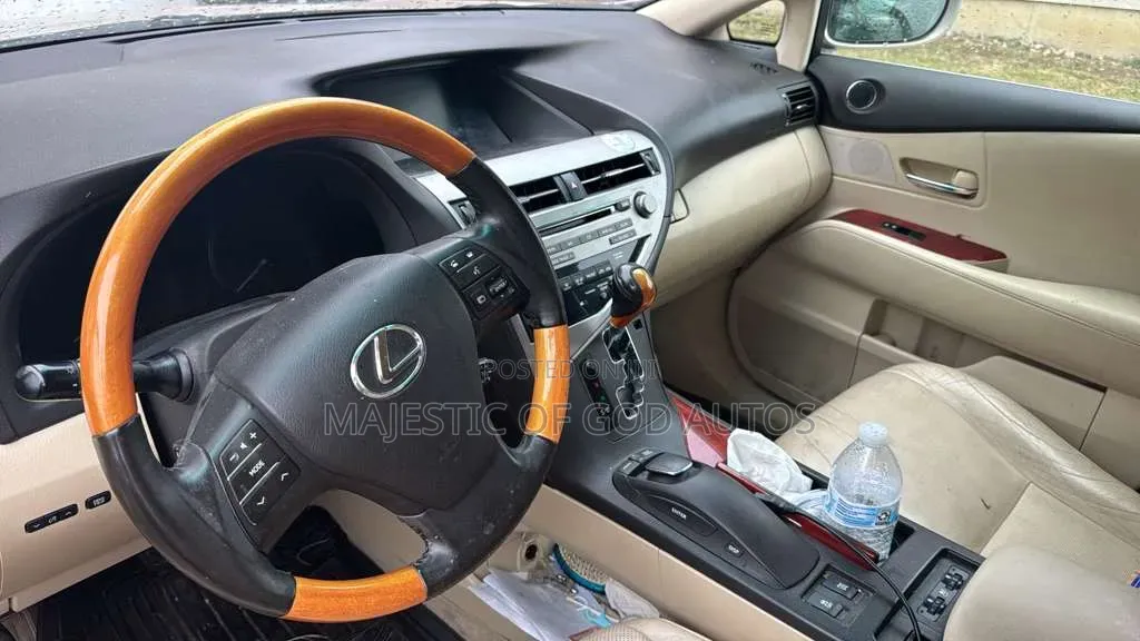 Lexus RX 2012 Gold