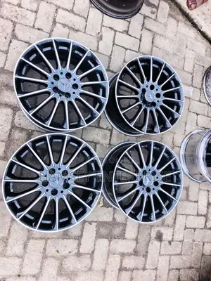 2018 Mercedez Benz Rim 18 C Series