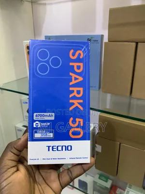 New Tecno Spark 50 128 GB Black