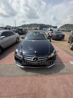 Mercedes-Benz E350 Base 4Matic Sedan AWD (3.5L 6cyl 7A) 2014 Blue