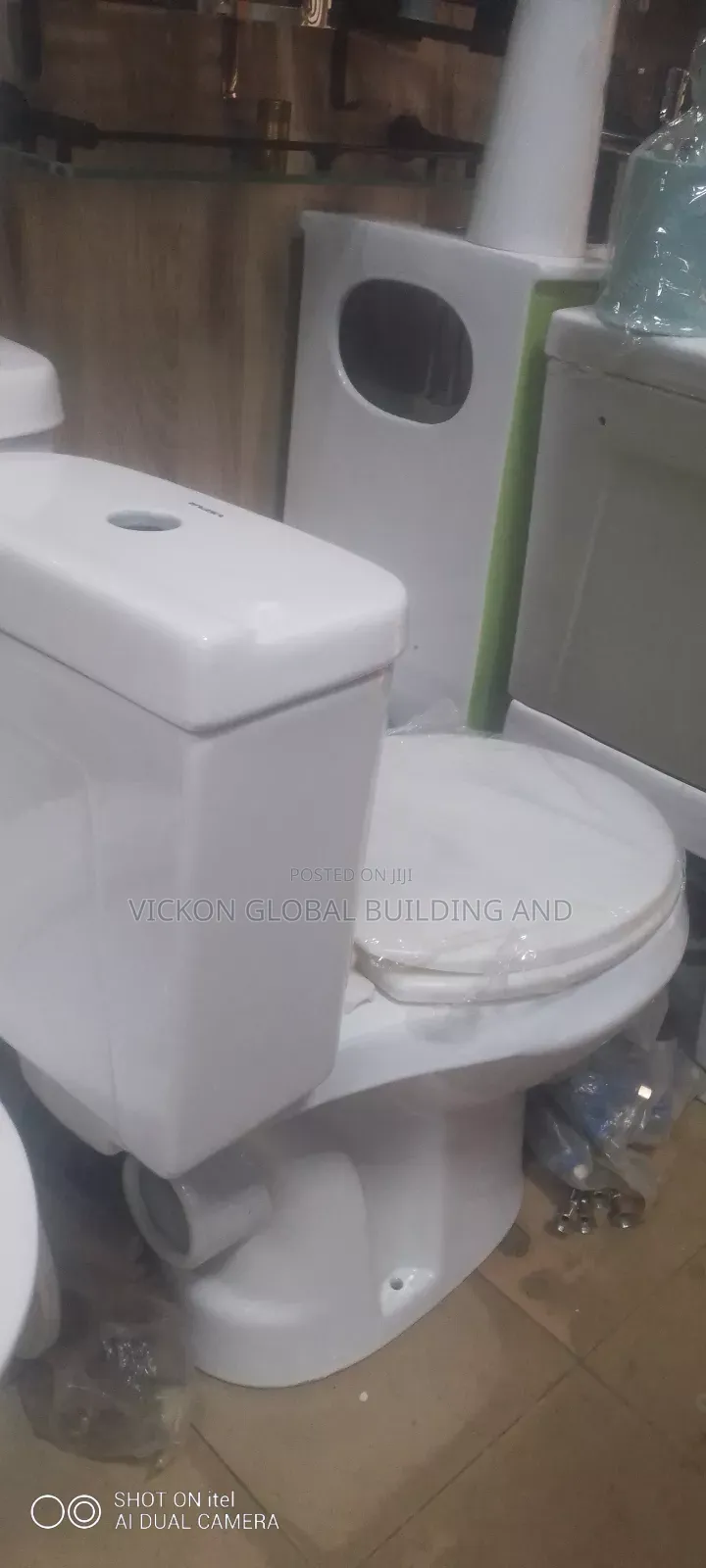 VSTAR Elegance Flush With Style