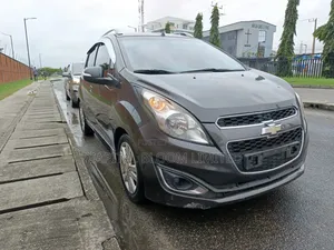 Chevrolet Spark 1LT 4dr Hatchback (1.2L 4cyl CVT) 2015 Gray