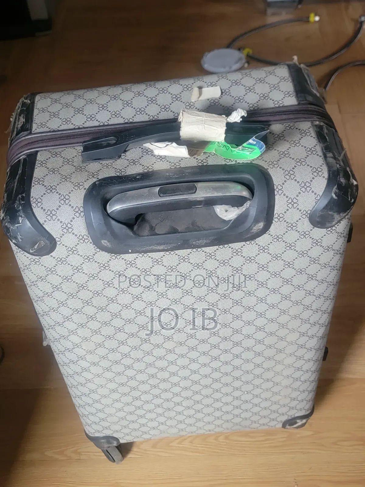 Traveling Bag