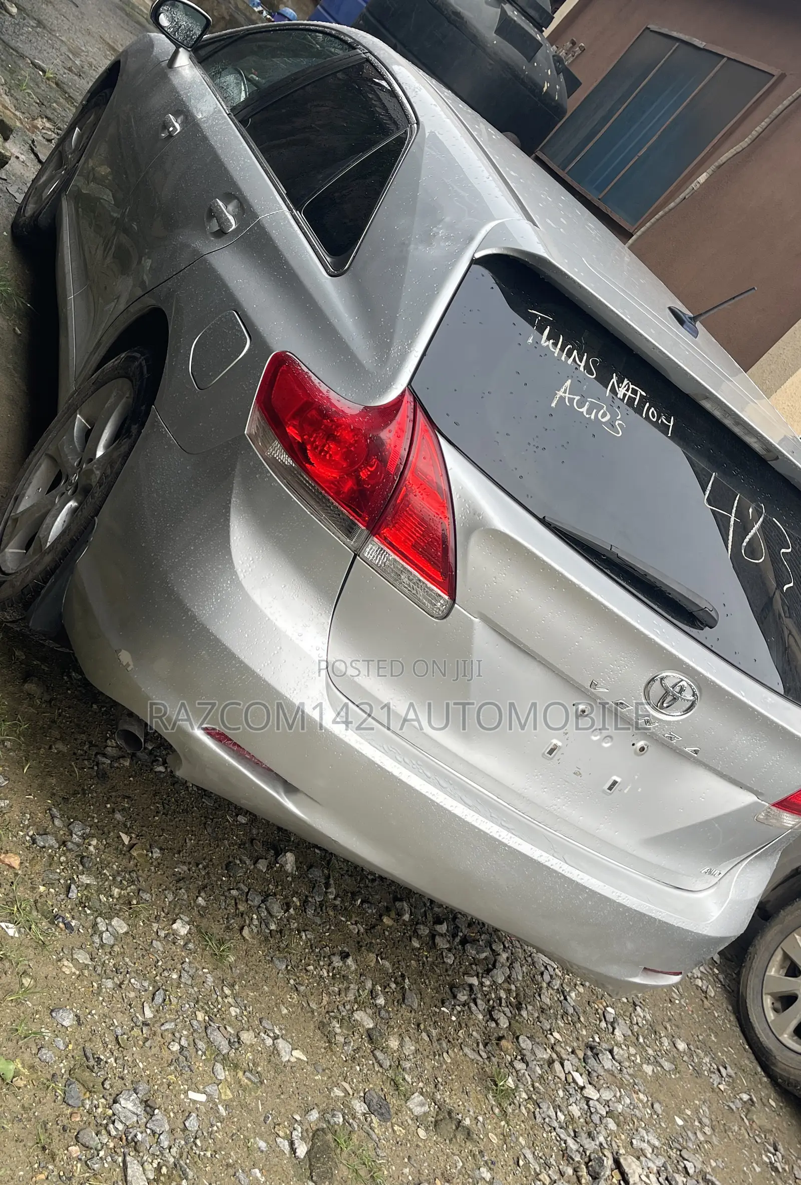 Toyota Venza AWD 2012 Silver