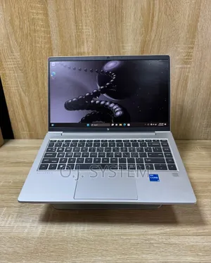 Laptop HP ZBook Firefly 16 G10 32GB Intel Core Ultra 7 SSD 1T