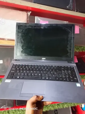 Laptop Stone Stone 8GB Intel Core i5 SSD 128GB