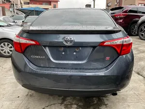 Toyota Corolla S 4dr Sedan (1.8L 4cyl CVT) 2015 Gray