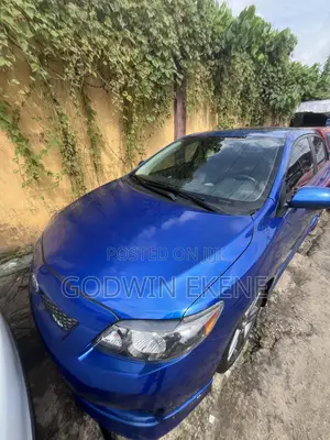 Toyota Corolla 2012 Blue