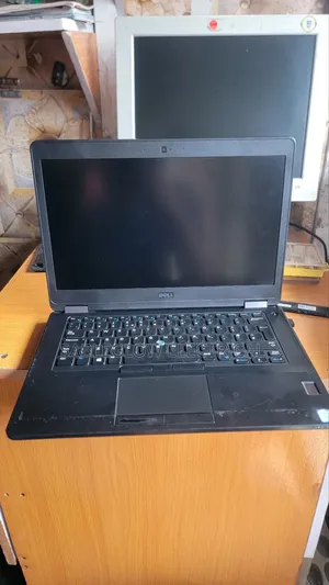 Laptop Dell Latitude 14 E5470 16GB Intel Core i5 SSD 512GB
