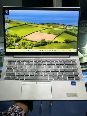 Laptop HP ZBook Firefly G8 32GB Intel Core i7 SSD 512GB