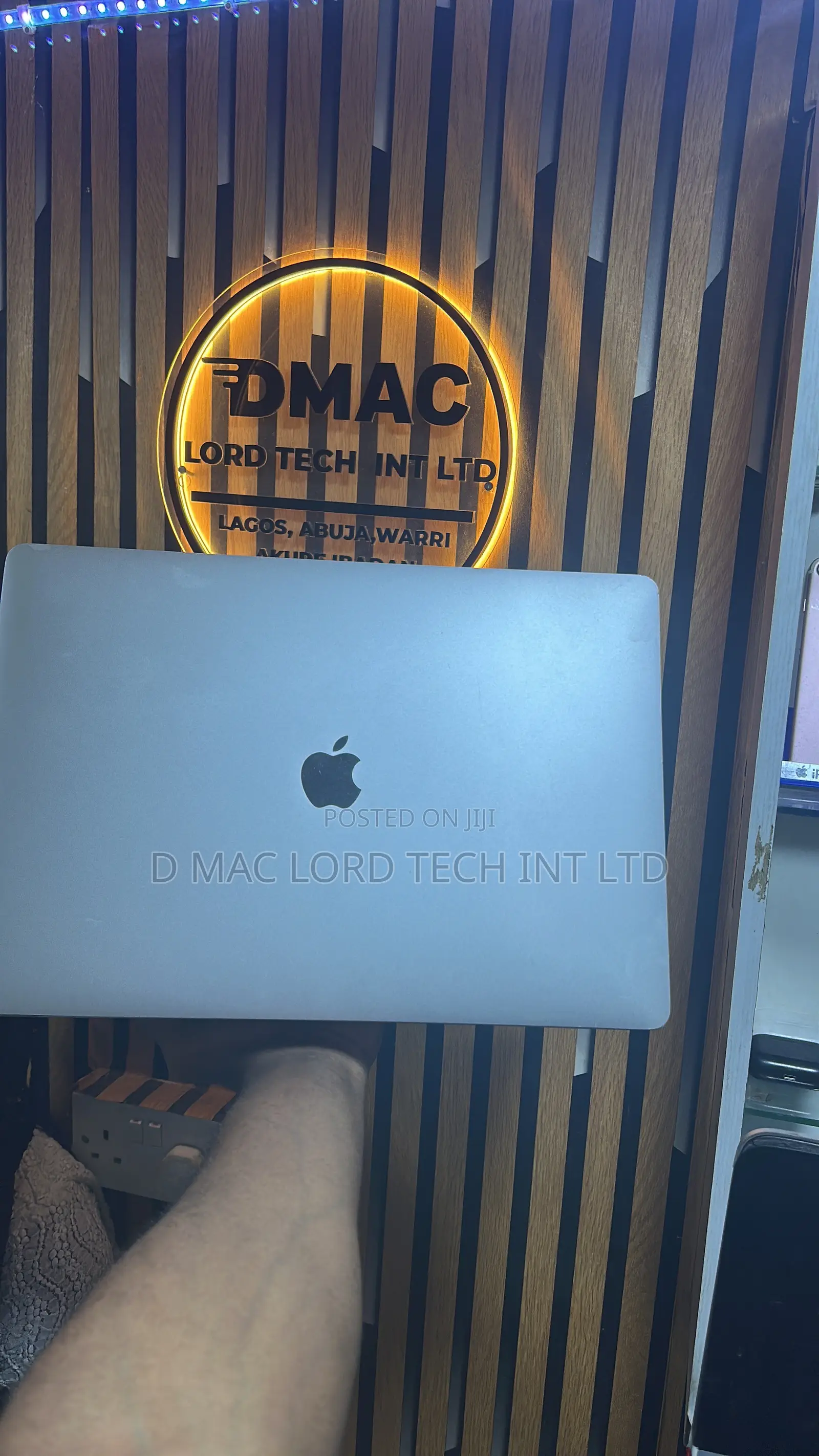 Laptop Apple MacBook Pro 2017 16GB Intel Core i7 SSD 512GB