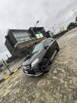 Mercedes-Benz GLE-Class 2017 Black