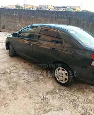 Toyota Yaris 2008 Black