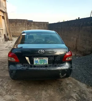 Toyota Yaris 2008 Black
