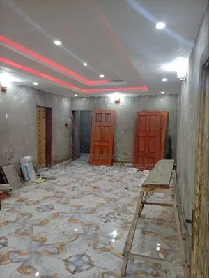 3bdrm Apartment in Fagba for rent